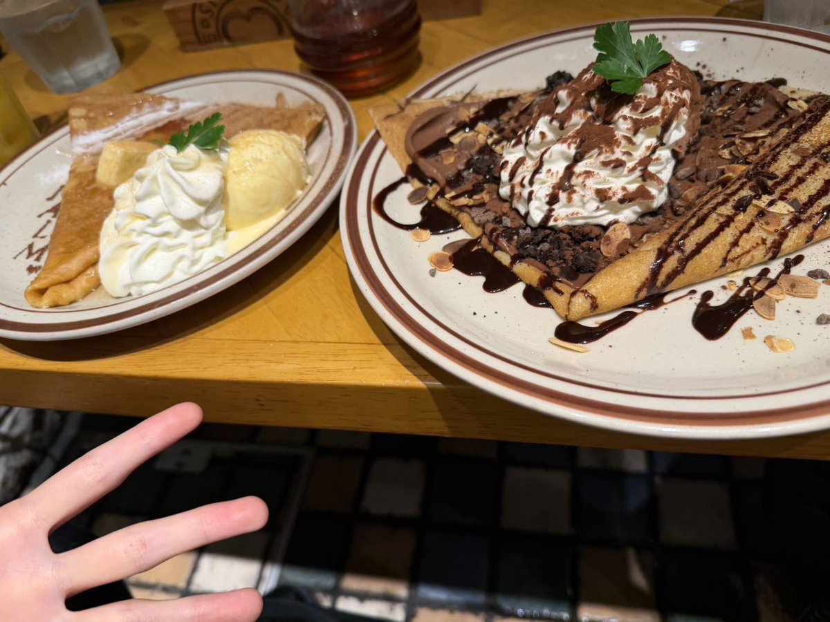 びーある tweet media