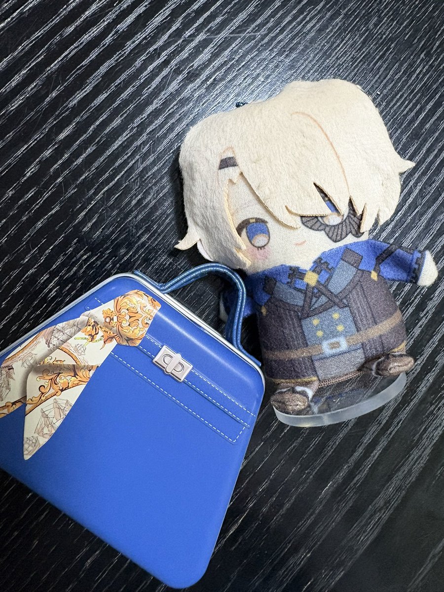 かなでん@グッズ垢 tweet media