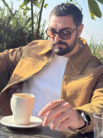 Anyone who loves coffee cannot help but love this man.
 #HalilİbrahimCeyhan