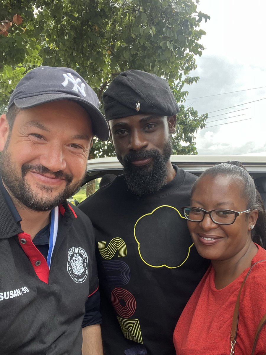 The Gift of Chess tweet media