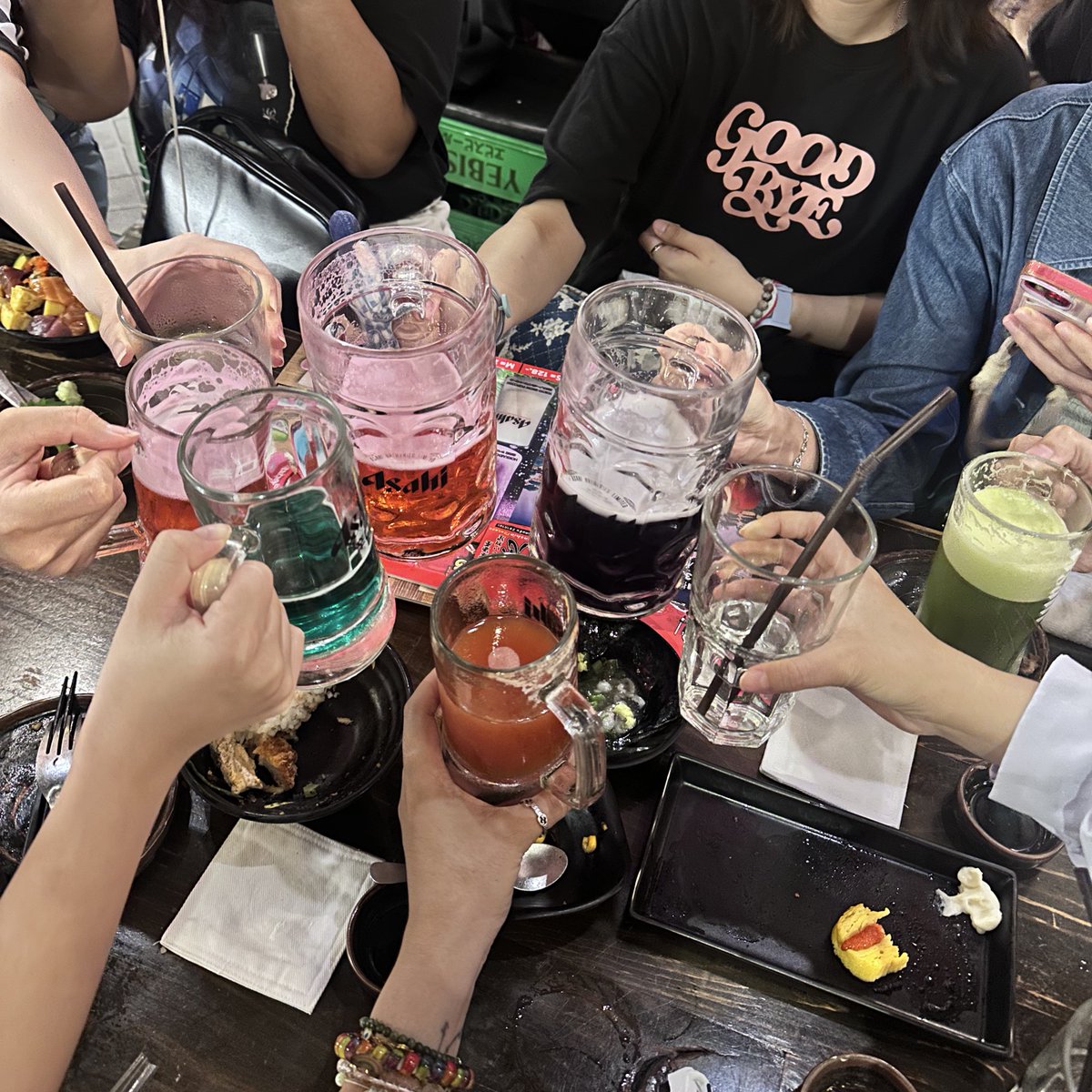 PLAVEvie🖤💙 ദ്ദി ≽^⎚˕⎚^≼ . tweet media