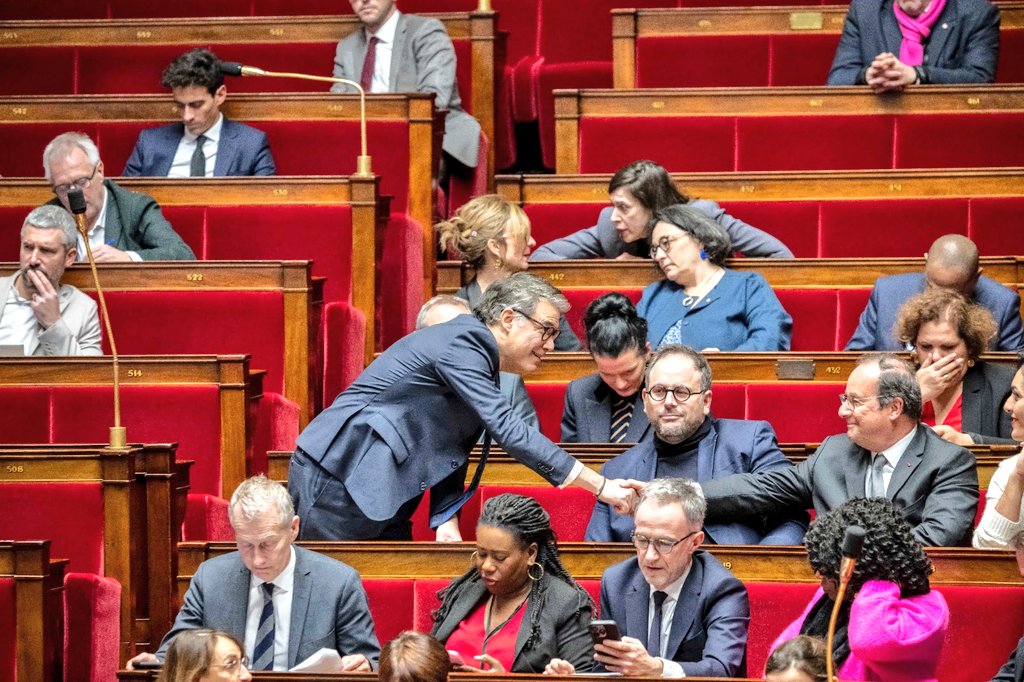 Victoire Populaire 2027 🔴🟣🟢 tweet media