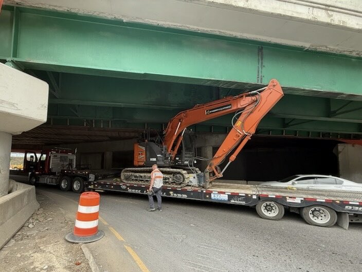 ErinTDOT tweet media