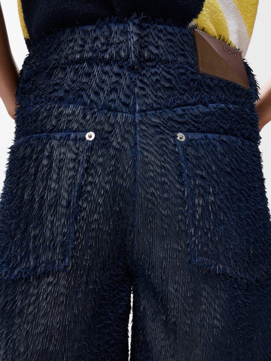 Outlander Magazine tweet media