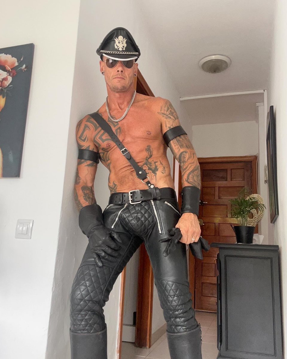 Rick Chasexx tweet media