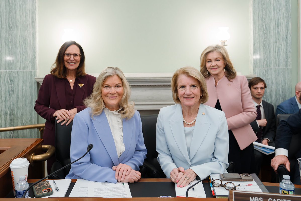 Sen. Marsha Blackburn tweet media