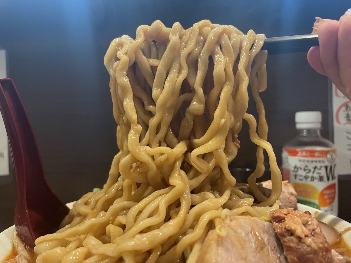 たろきち tweet media