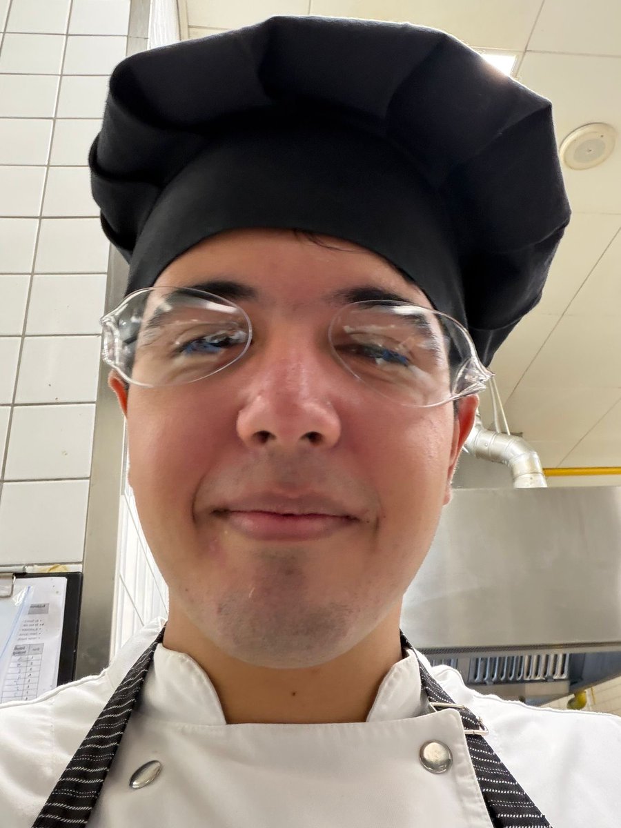 ThejgoO's tweet photo. Masterchef 2027 hazırlık
@tipgenelmerkez 
#masterchef #msü2026 #ENHYPEN_IS_7 #پاکستان #ENHYPEN_IS_7 #GMMTVFANIVAL2026 https://t.co/xPBa0nxdp2