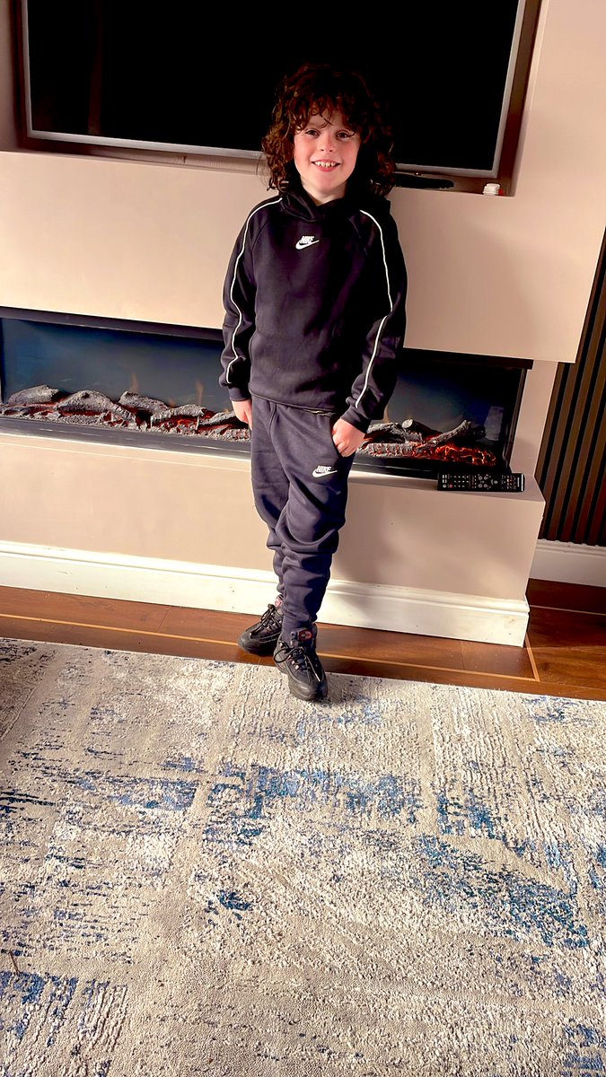 Gerry Ward tweet media