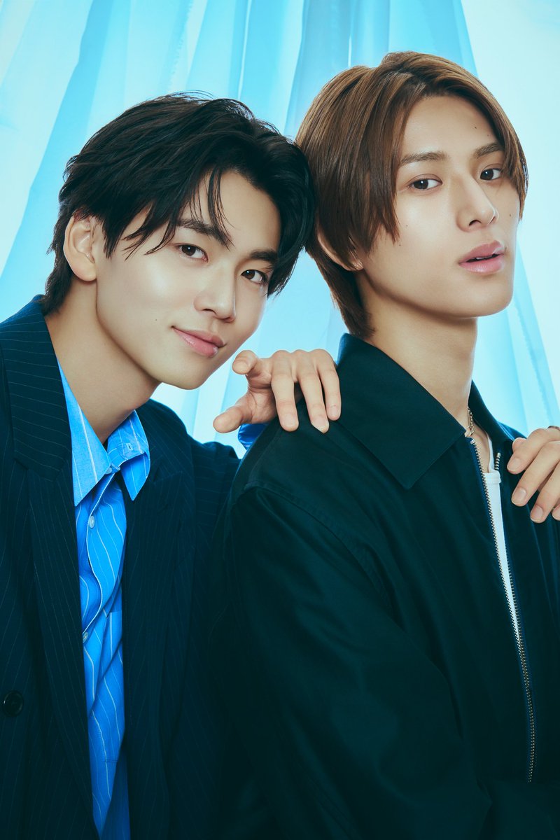 izzyyzzi_izzy's tweet image. Emo Miu always knows which questions to ask 👏

Haruhi is right, his answer on Haruse's color is so good and beautiful, like he'd have thought about it before 😂
And Haruse calling Haruhi fine and beautiful and looking like coming straight out from the manga 🤭
#Contrast