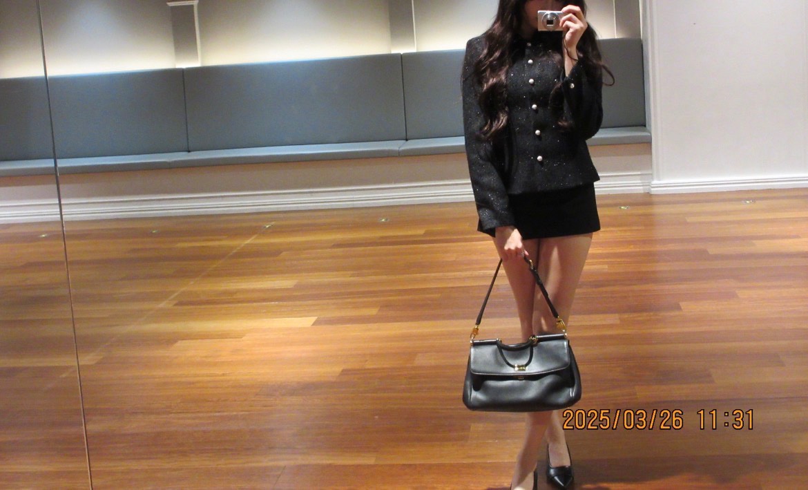 pharita pics tweet media