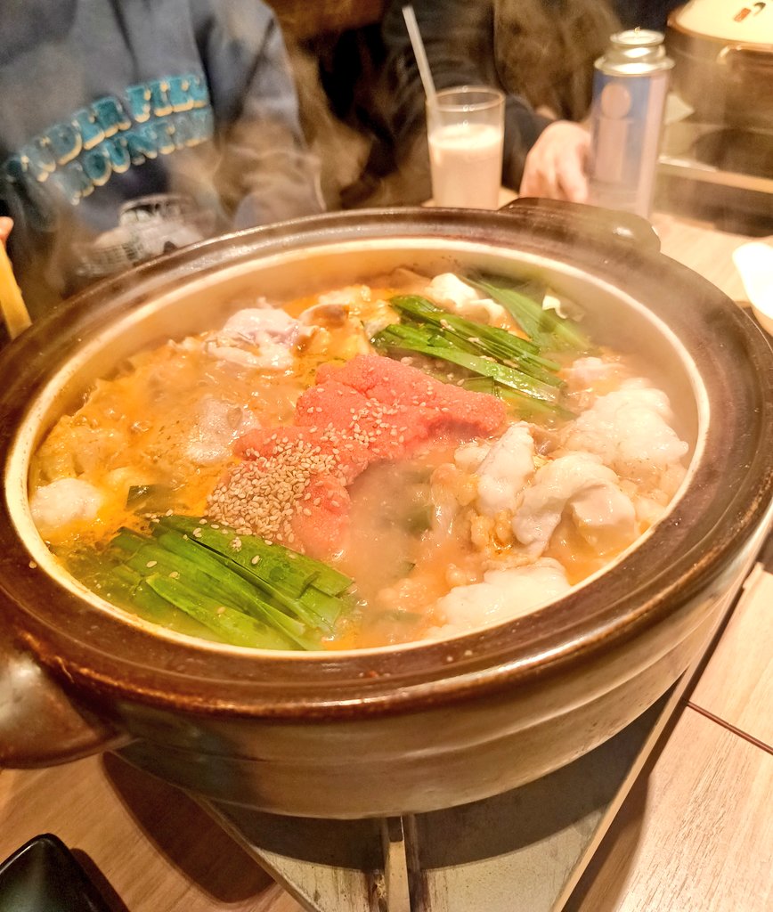 しろがね tweet media