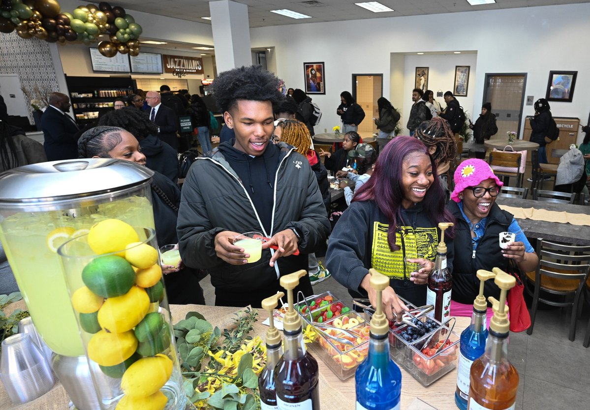 Clark Atlanta University tweet media