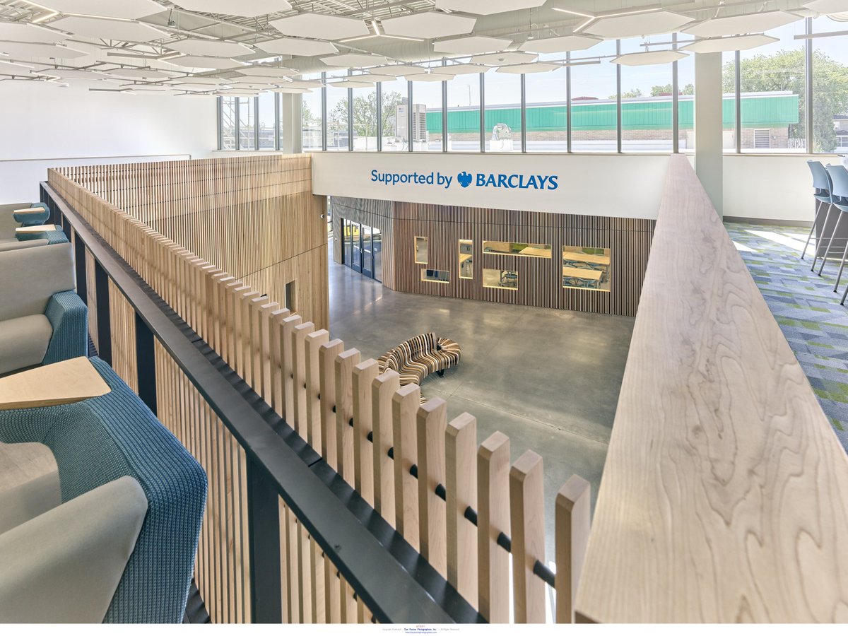 EDiS Company tweet media