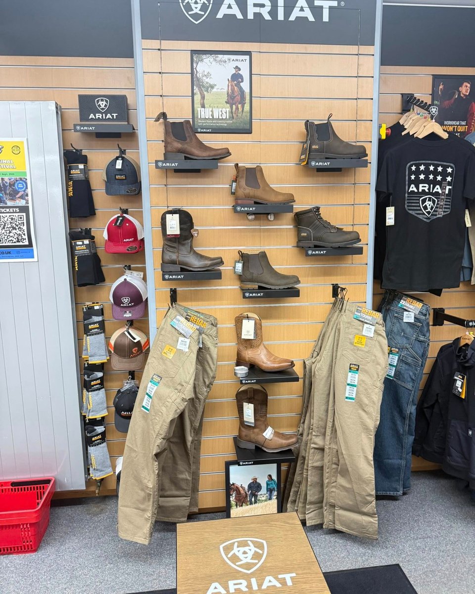 Socalbbqshop's tweet image. Discover the Ariat Collection here at Socal BBQ Shop Showroom.
bit.ly/4phVCwg  

#socalbbqshop #ariat #outdoorliving #bbq #food #fire #giftideas #texas #cowboy