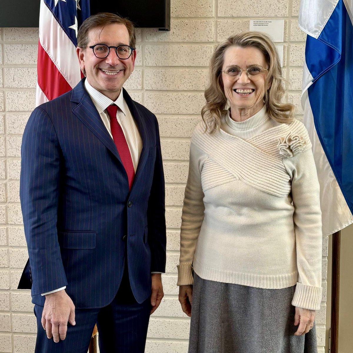 U.S. Embassy Finland tweet media