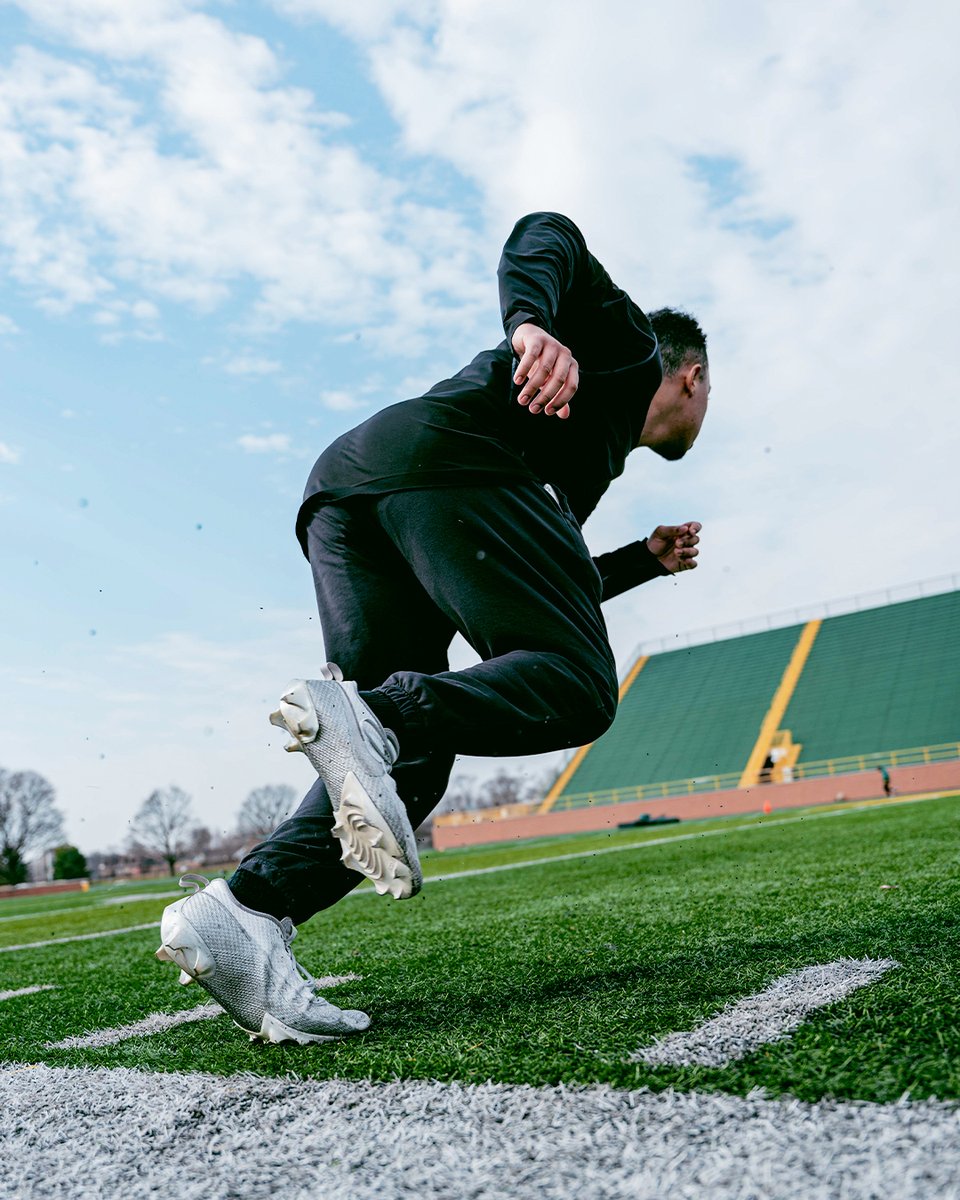 Wayne State Football tweet media