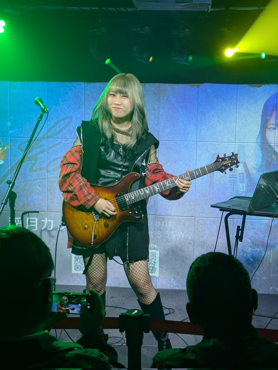 稲月カノン tweet media