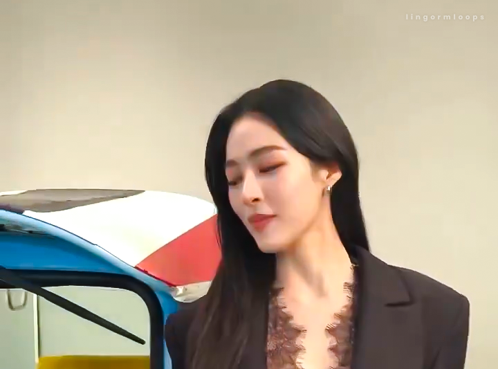 lingormloops tweet media