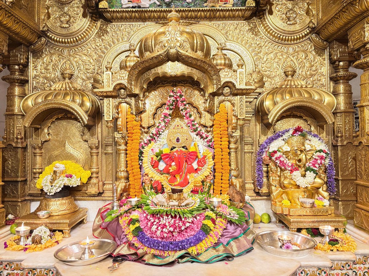 Shri Siddhivinayak Temple tweet media