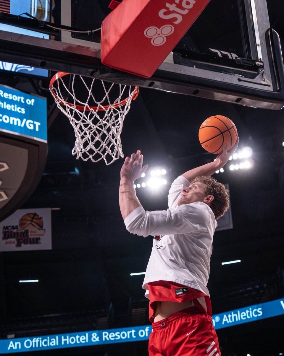 Center Field tweet media