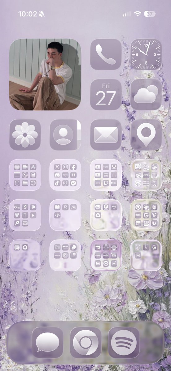 𝐜𝐥𝐚𝐫𝐢𝐬𝐬𝐚 ‧₊˚ ⋆｡˚ ❀ tweet media