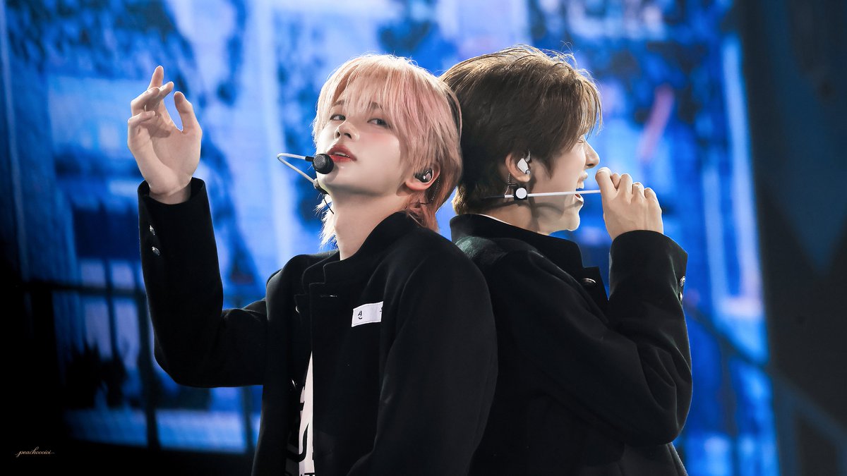 Peachoooioi tweet media