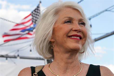 PLATNMNRSE tweet media