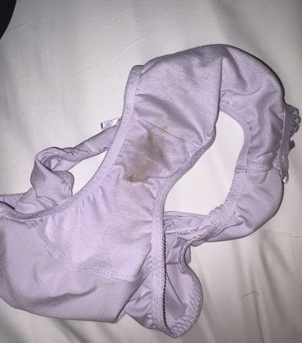 なな🖤 tweet media