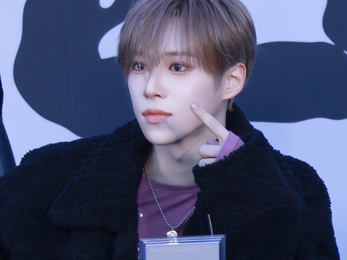 𝘾'𝙚𝙨𝙩 𝙗𝙤𝙣 𝙨𝙩𝙖𝙧 tweet media