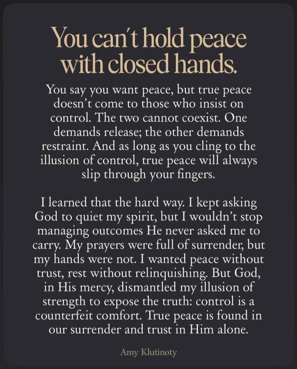 SmokeyGirl25 tweet media