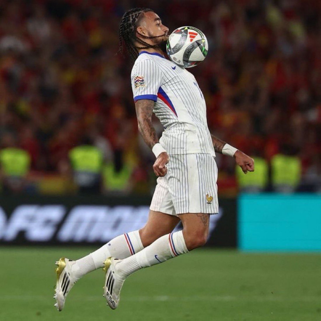 CFCJ™️ tweet media