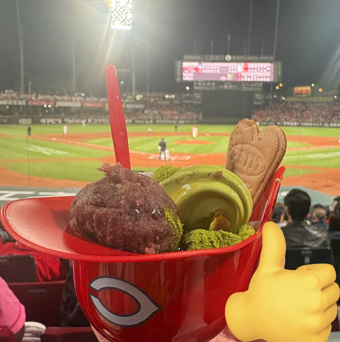 あおりんご tweet media