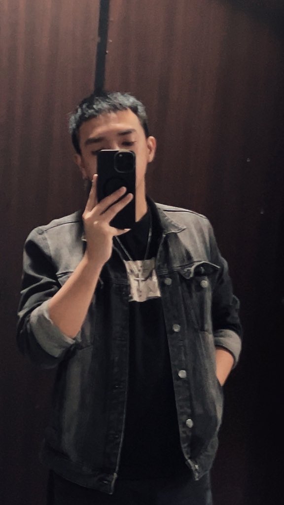 Noirr 🖤 tweet media