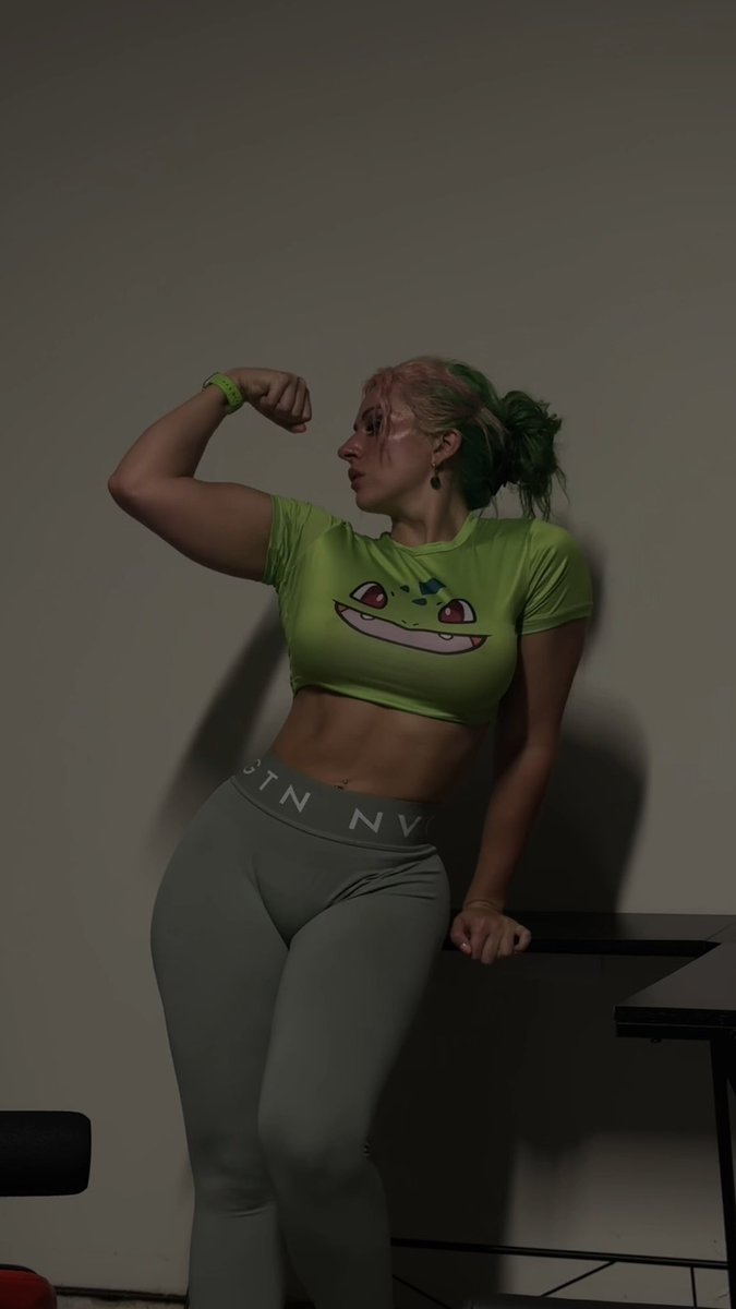 Super Saiyan Kale tweet media