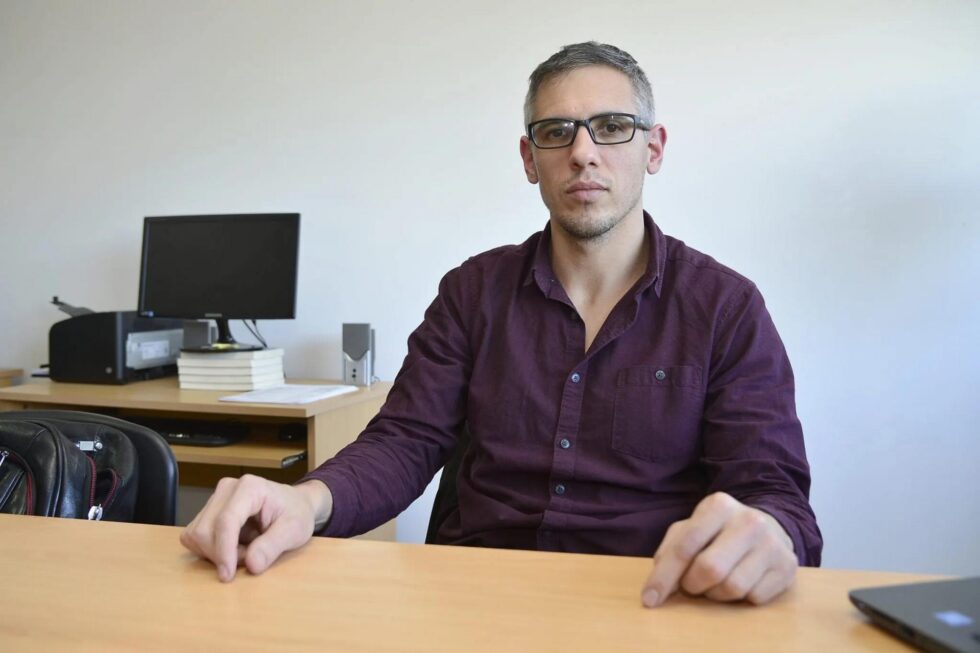 vocacionxperiod's tweet photo. Gabriel Merino: "Entramos en una etapa de desorden multipolar"
📌En esta edición de @APublicosradio, @ThwaitesRey y @PabloMaas conversaron con @gabrielmerino1, sociólogo, investigador del CONICET y analista internacional

🎧La nota completa, acá
👉https://t.co/b8YoWdKo7x https://t.co/PdHyfX0zrB