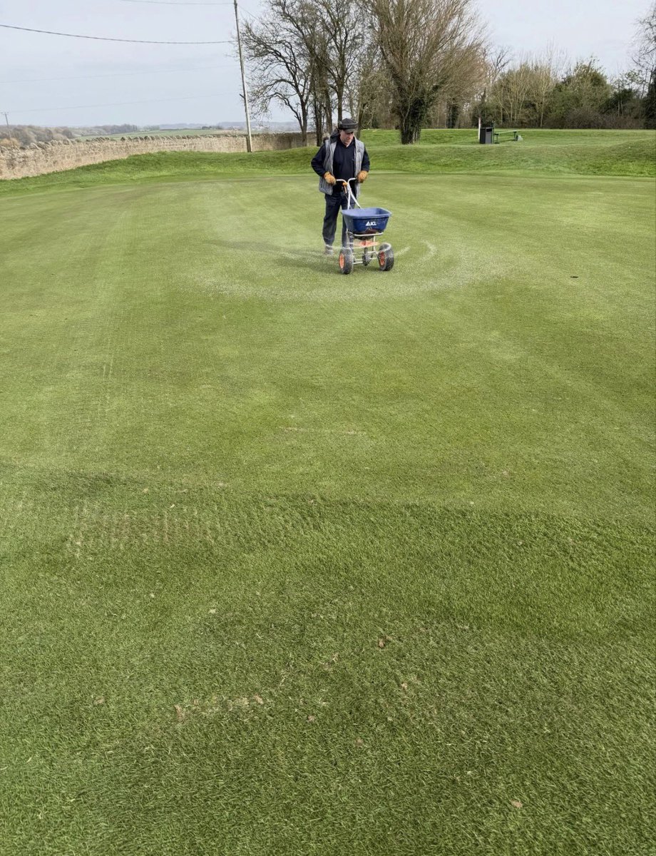 LindrickGolfClub tweet media