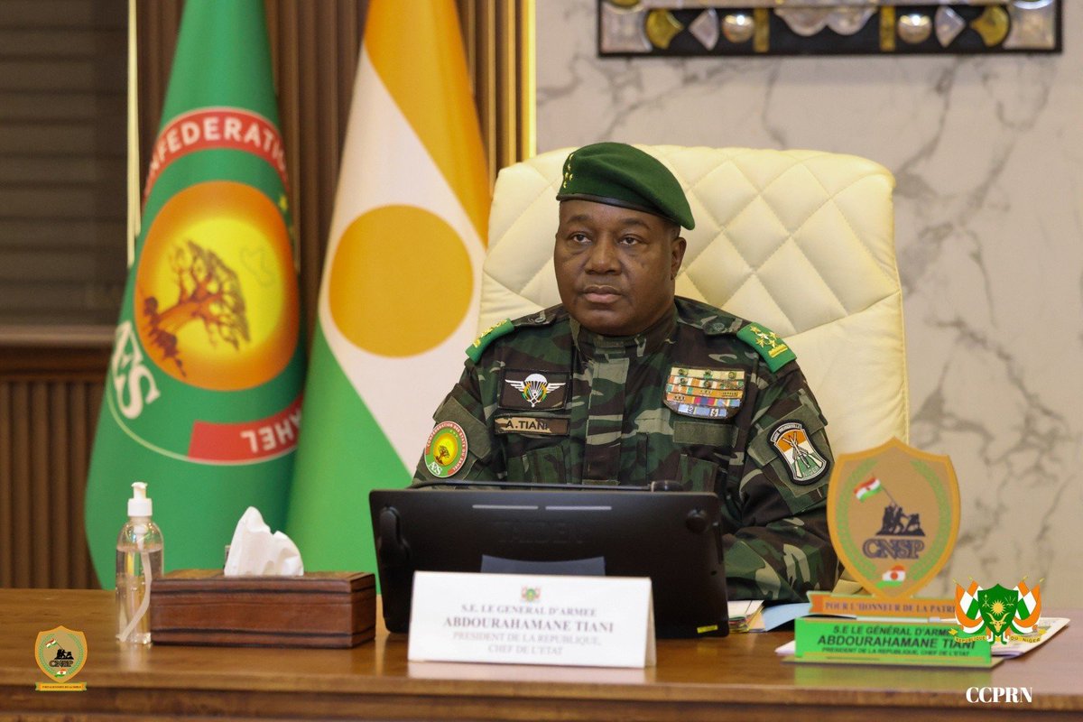 Niger Fr tweet media