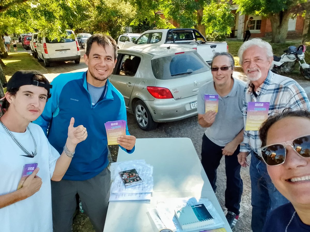 bgonzalez1977's tweet photo. Ayer vivimos un momento especial en la feria de Atlántida. 🎡 Estuvimos invitándolos personalmente a lo que será un antes y un después para tu vida.
Es más que un evento, es una oportunidad real para transformar tu vida para siempre. ¡Te esperamos con los brazos abiertos! https://t.co/0zME6oBl1R