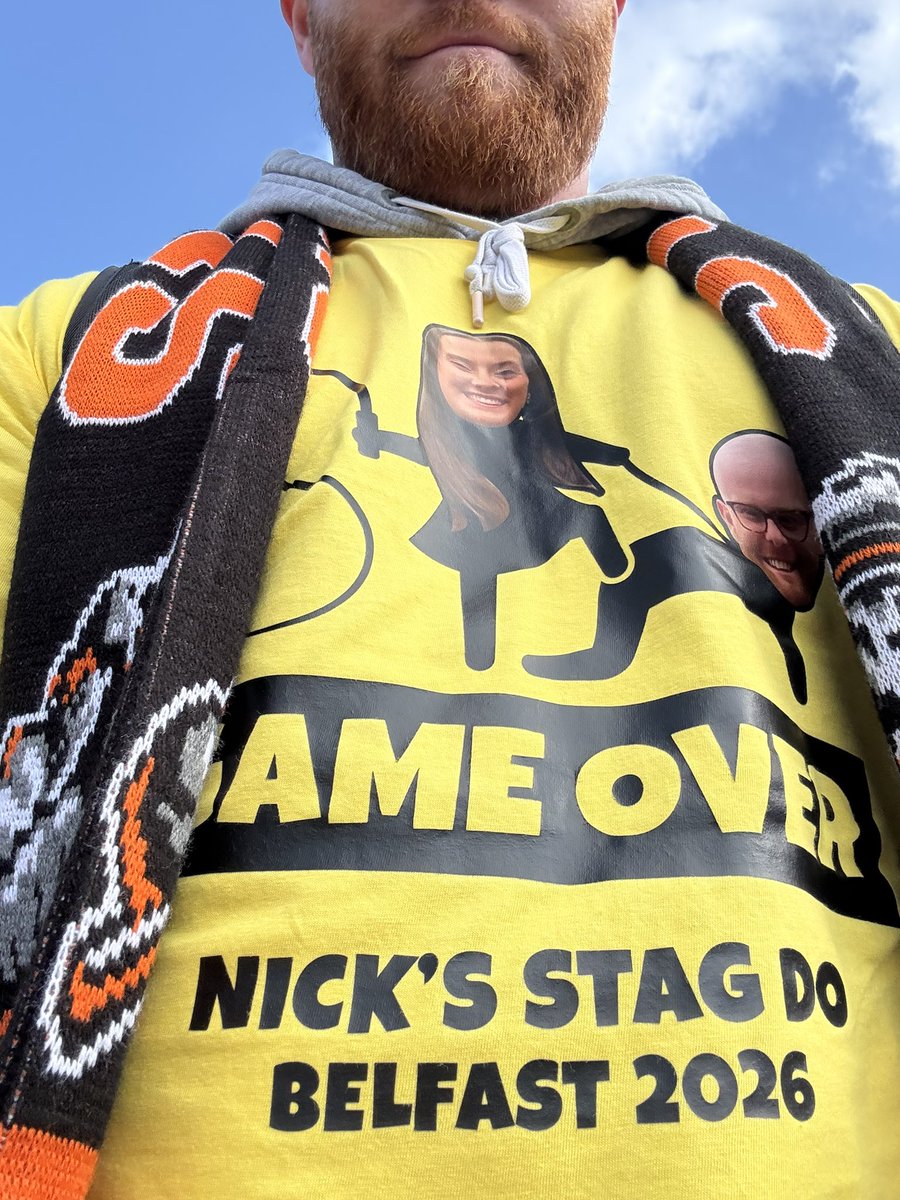 Belfast bound! Attire dictated by the stag party! Come on <a href="/PanthersIHC/">Nottingham Panthers</a> <a href="/thechasepearson/">Chase Pearson</a>