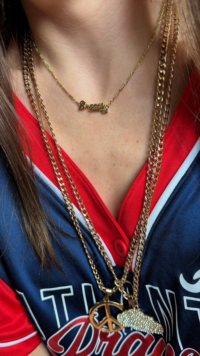 emily ☻ tweet media