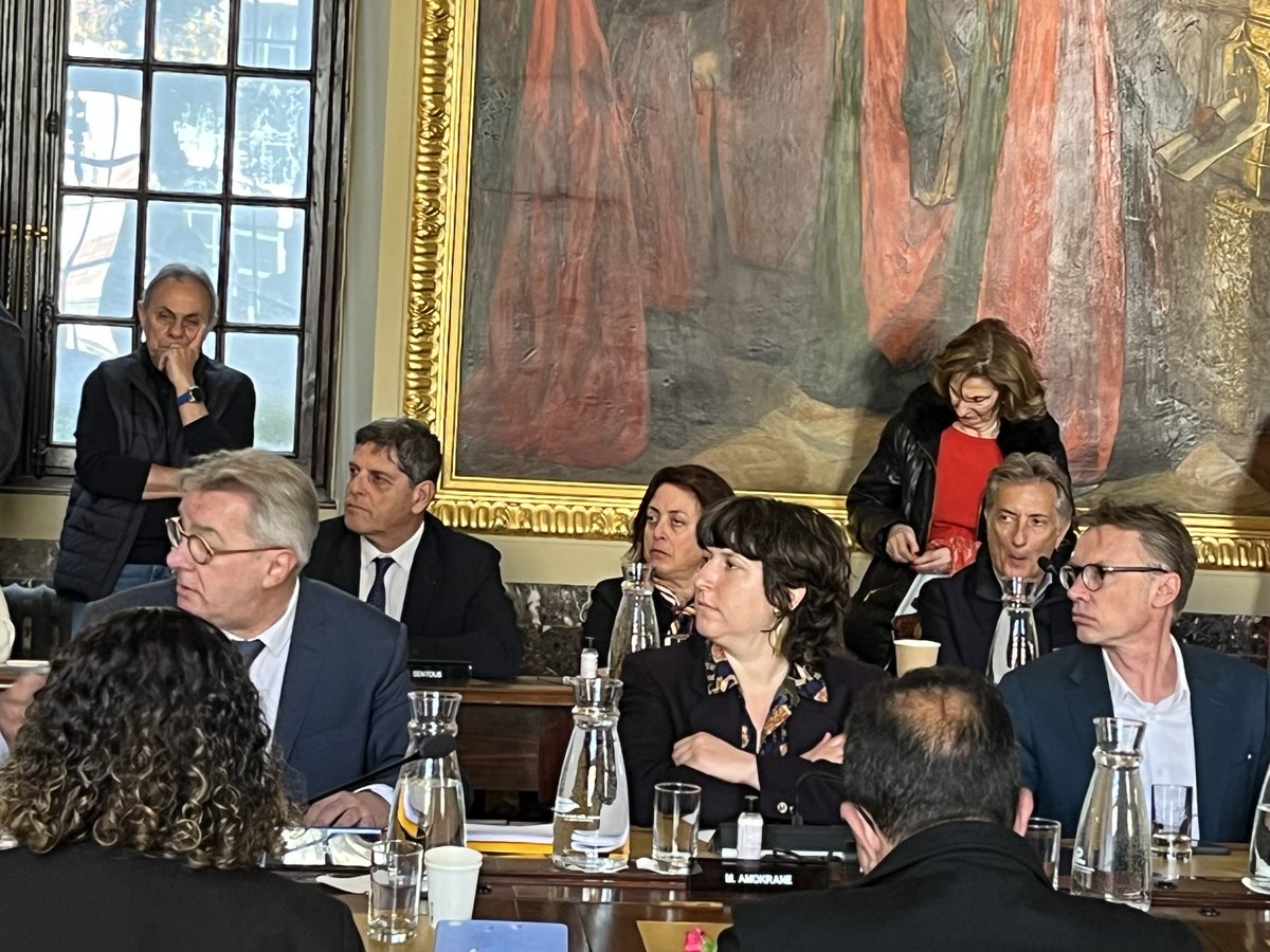 Pierre Lacaze tweet media