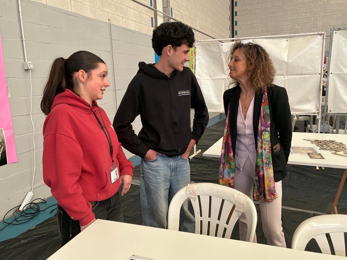 Consejería de Educación tweet media