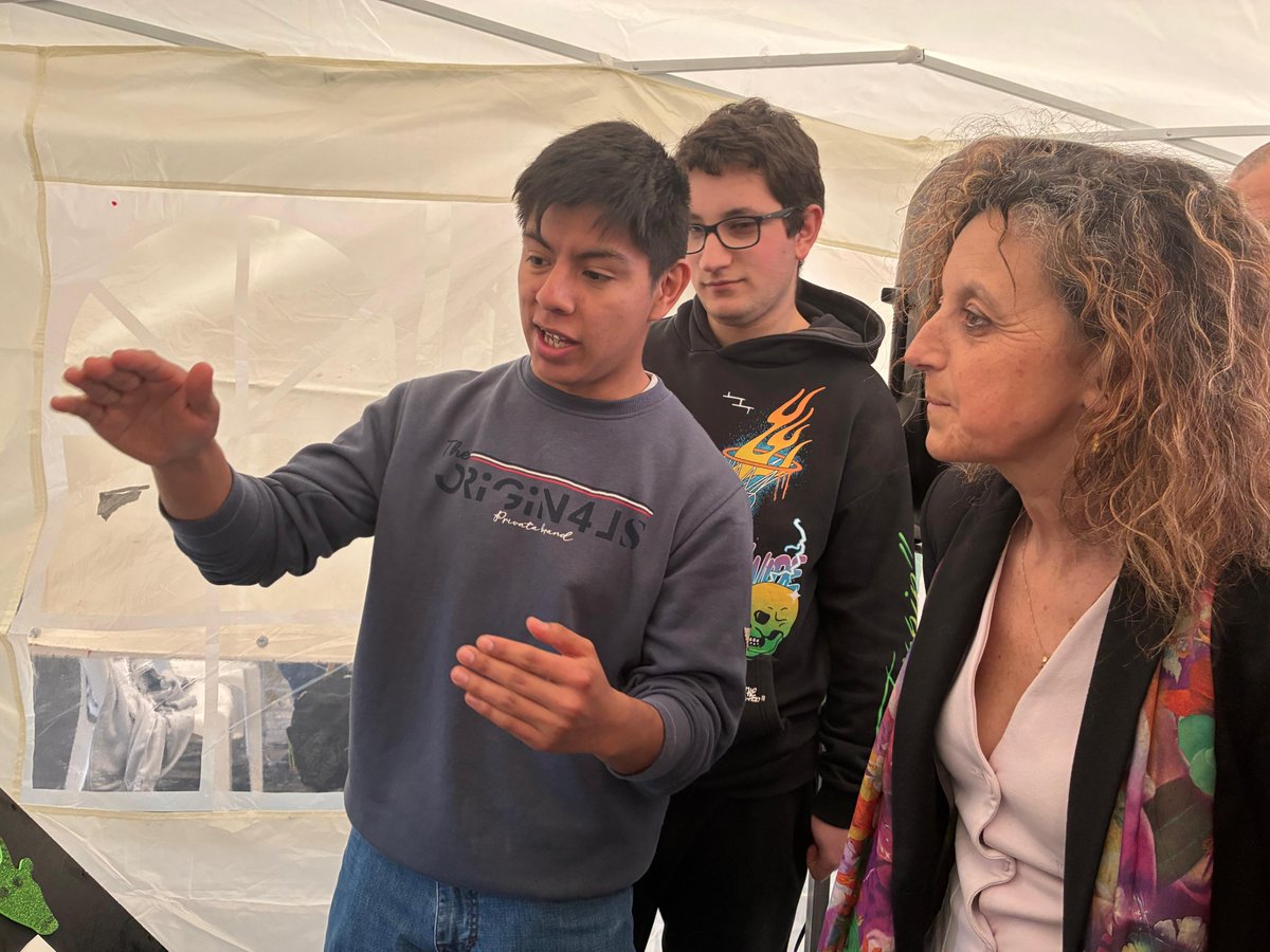 Consejería de Educación tweet media