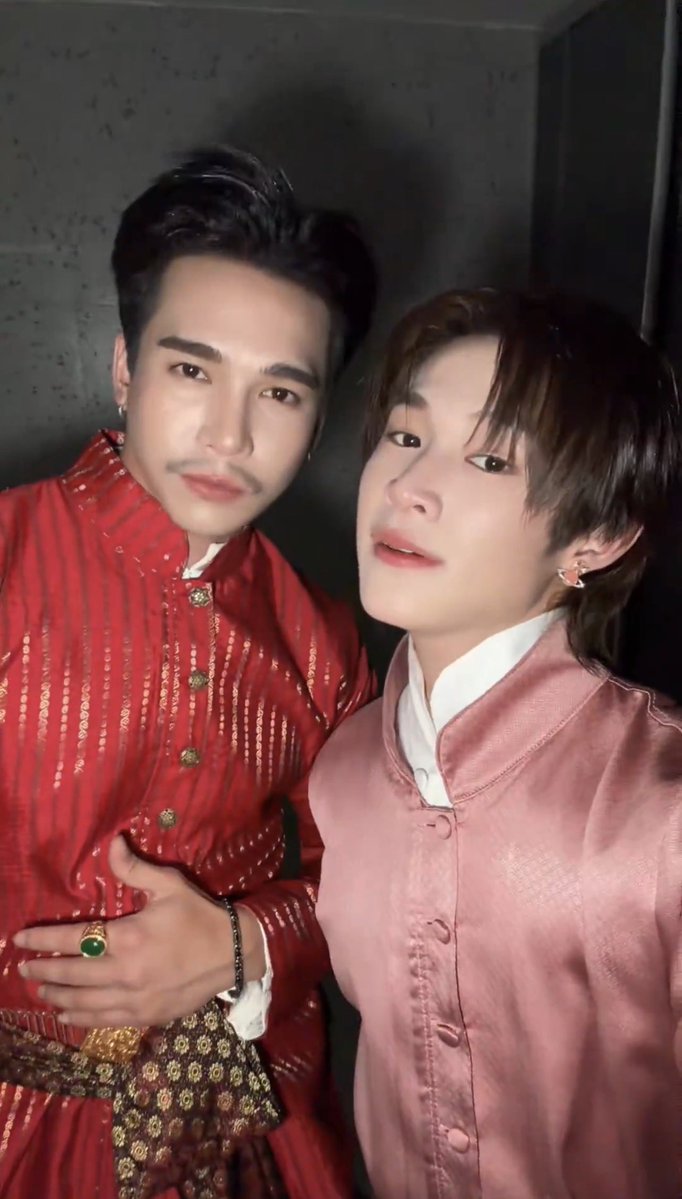 (REST)🌴HELII·✿พี่เฮลิขายน้ำแข็งไส✿·🍧 tweet media