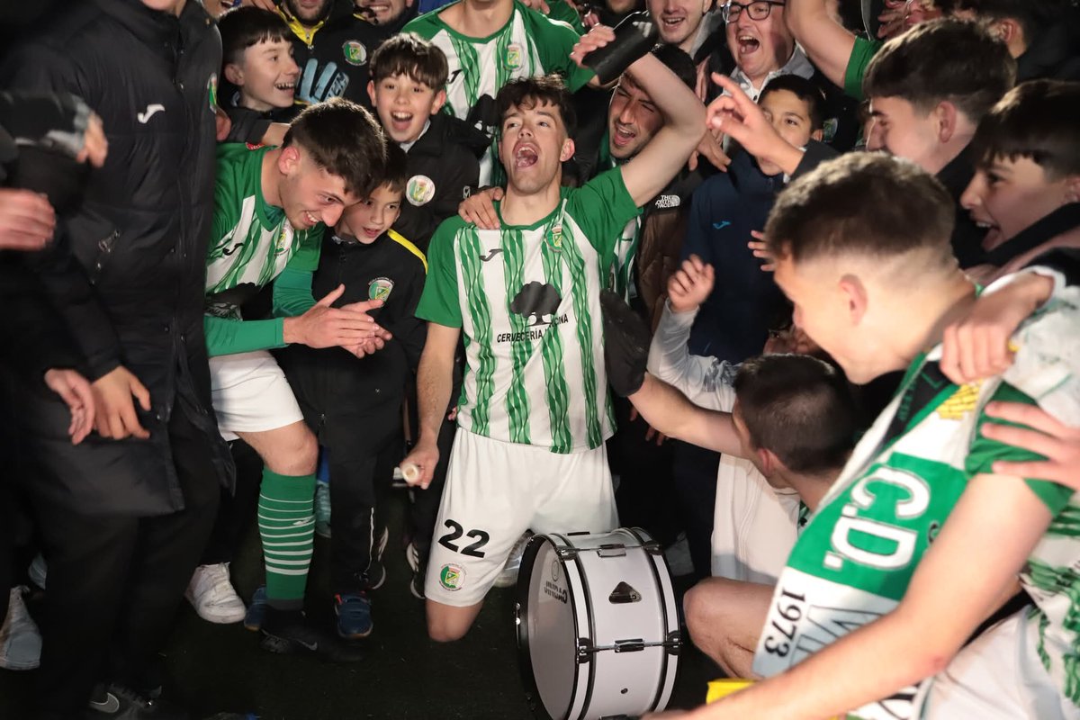 💚 EMF. VILLAREJO 💚

🟢⚪️PARTIDO DE COPA PRIMER EQUIPO VERDIBLANCO

Galería 📷 . . .

⭐️Temp. 2025/26 Octavos De Final
⭐️Jueves 26 De Marzo. 20:30h
⭐️EMF. Villarejo 3 - 2 CD. Villanueva De La Cañada "A"
⭐️Municipal Justo Díaz
⭐️Copa Aficionados RFFM

#OrgulloVerdiBlanco