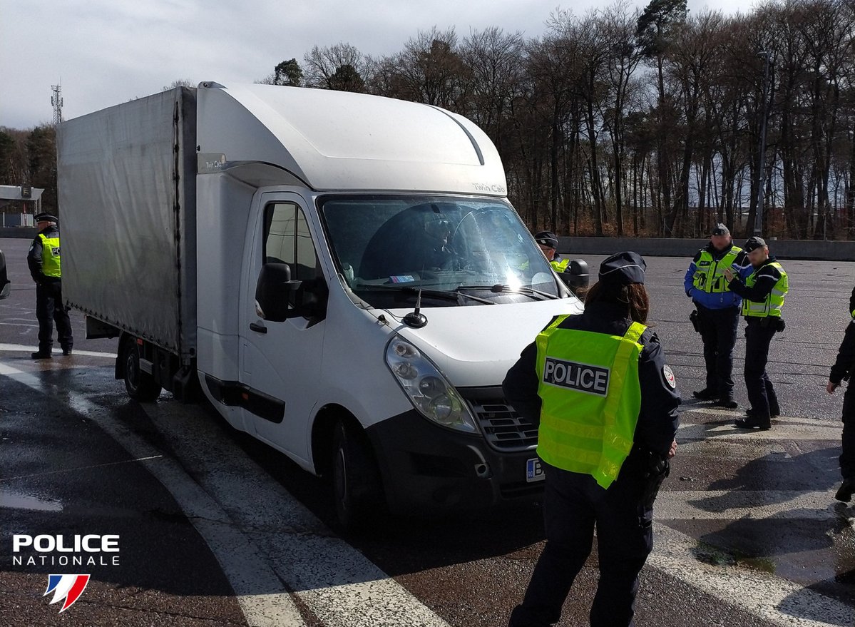 Police nationale 57 tweet media