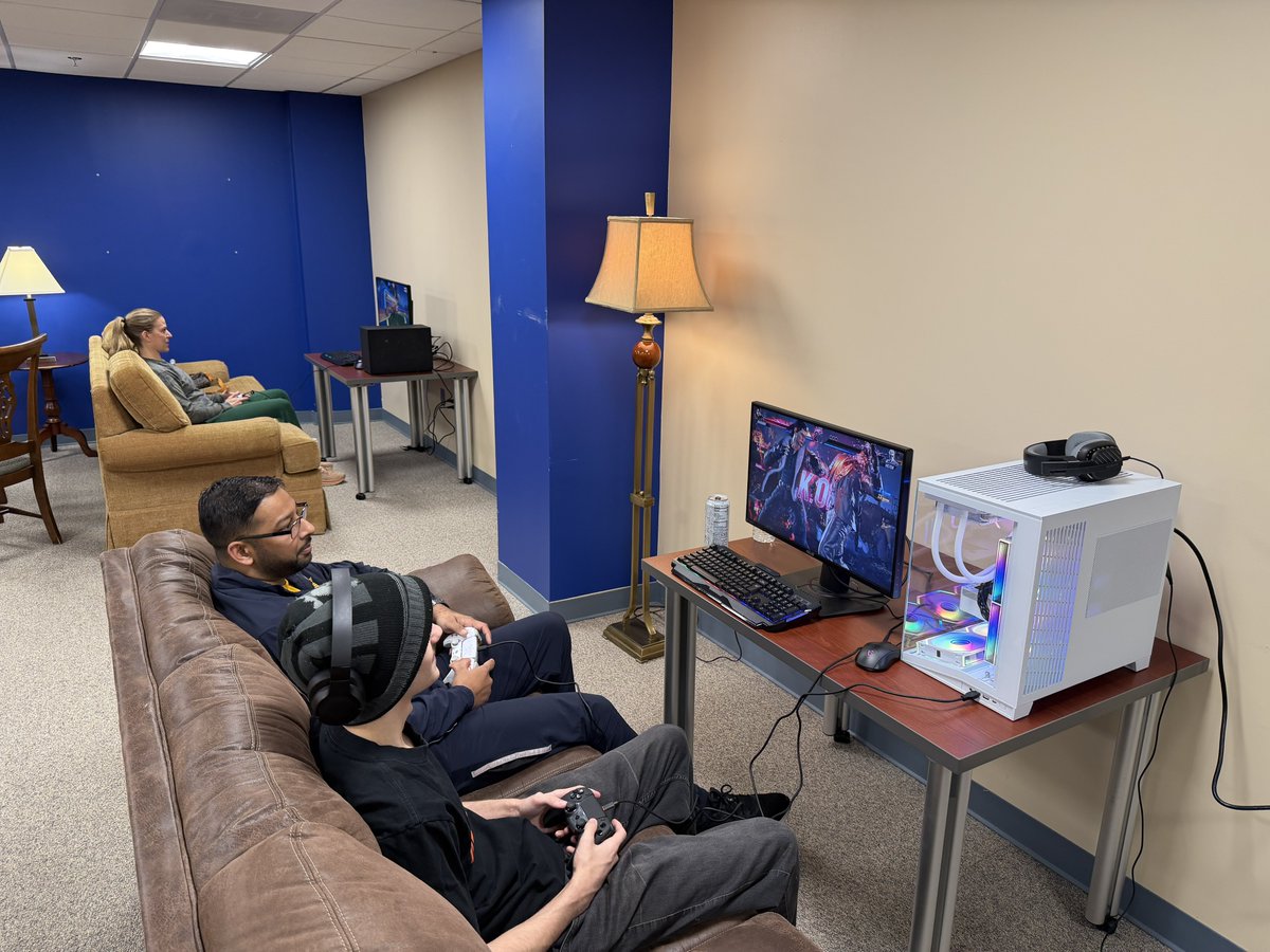 Paradox Customs tweet media