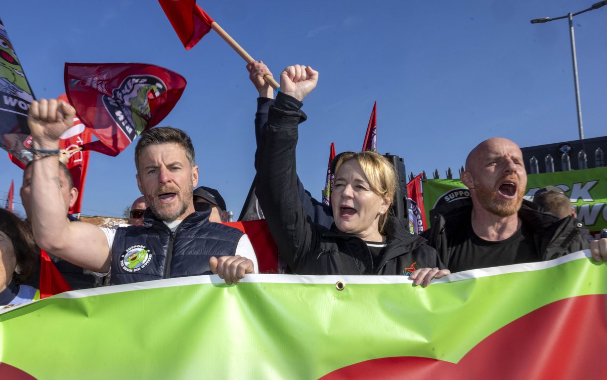 Unite the union: join a union tweet media