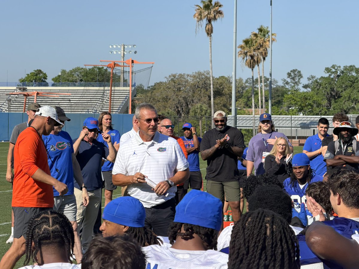 Nick de la Torre tweet media